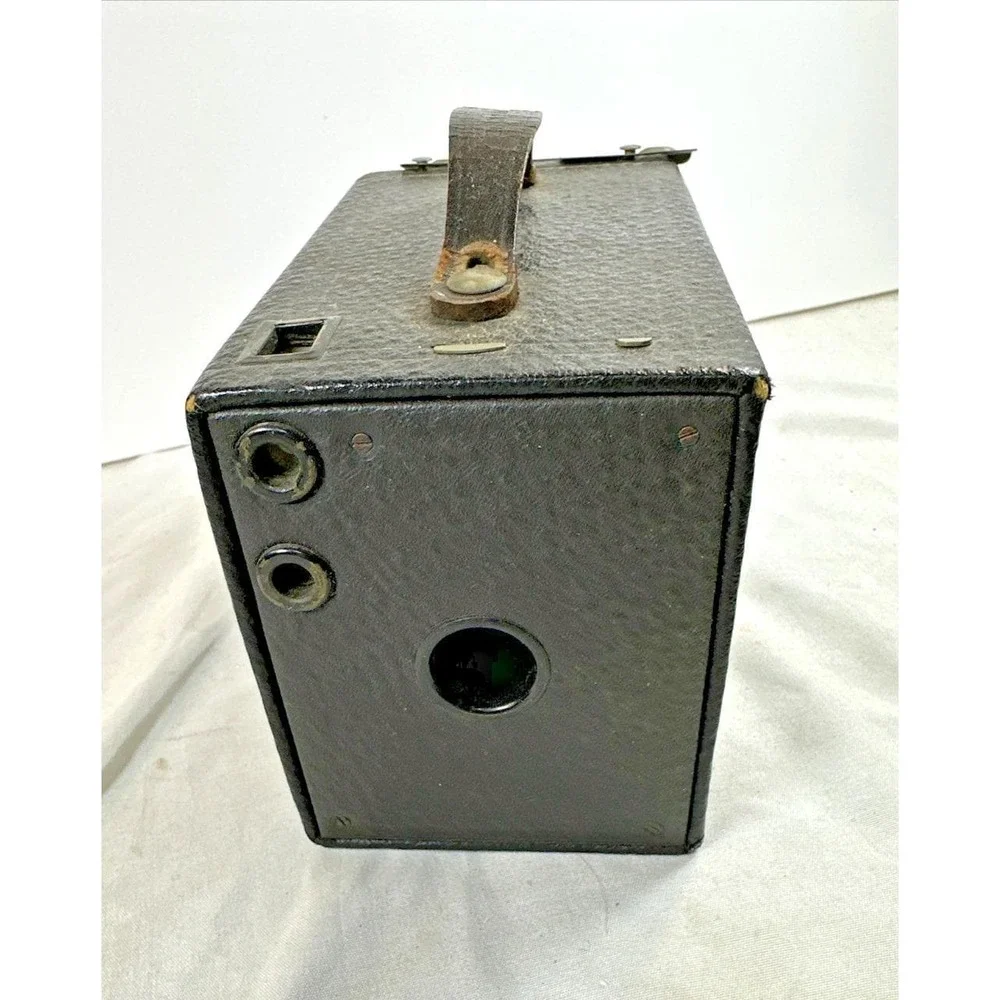 Antique 1920s Eastman Kodak No. 2-D Brownie Box Camera Model Shutter Works